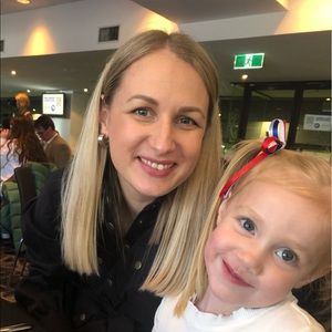 Meet your Posher, Nicole